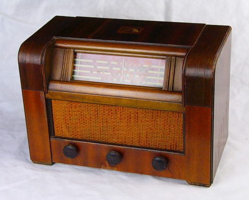 Australian Vintage Radios collection | Smith Sound Studios